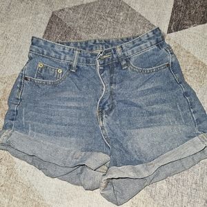High Waised Jean Shorts